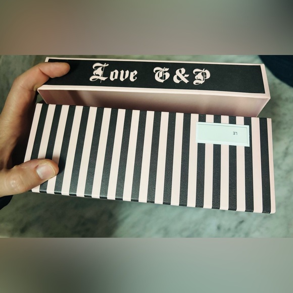 Juicy Couture Signature Decorative Box - Picture 2 of 12